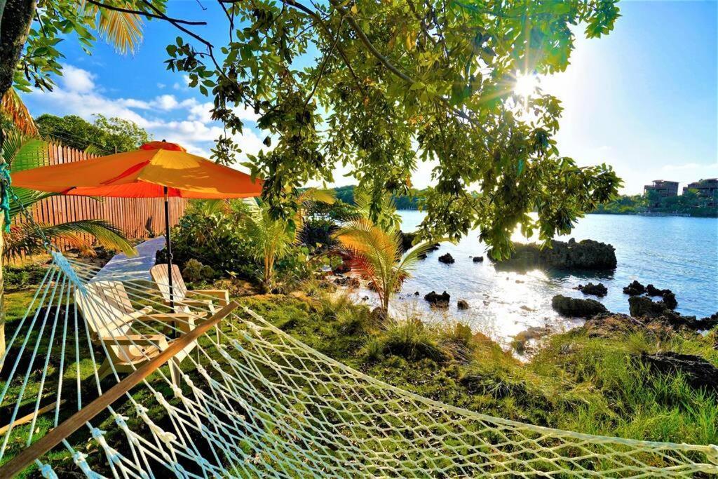 The Dock Resort Over Water Retreat 西区 外观 照片